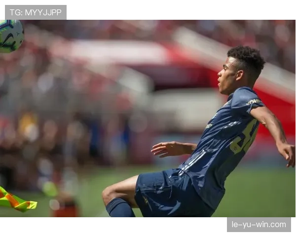 Rodri稳健表现引领球队未来，树立年轻球员榜样