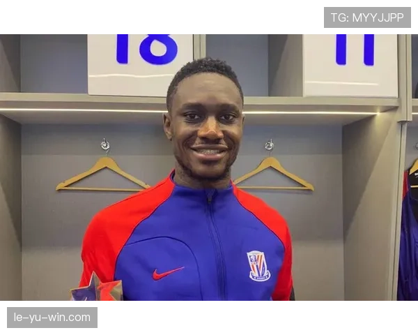 卡利亚里边路新星闪耀赛场，迅猛表现引爆媒体热议