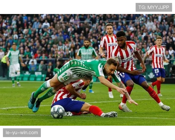 贝蒂斯防守端表现稳健，持续提升助力球队冲击联赛佳绩